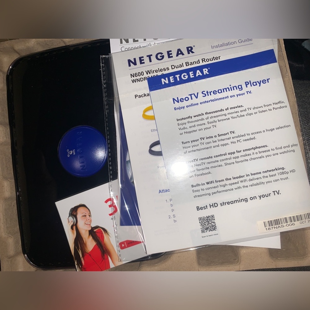 Netgear Black Wireless Router NIOB - Picture 12 of 13